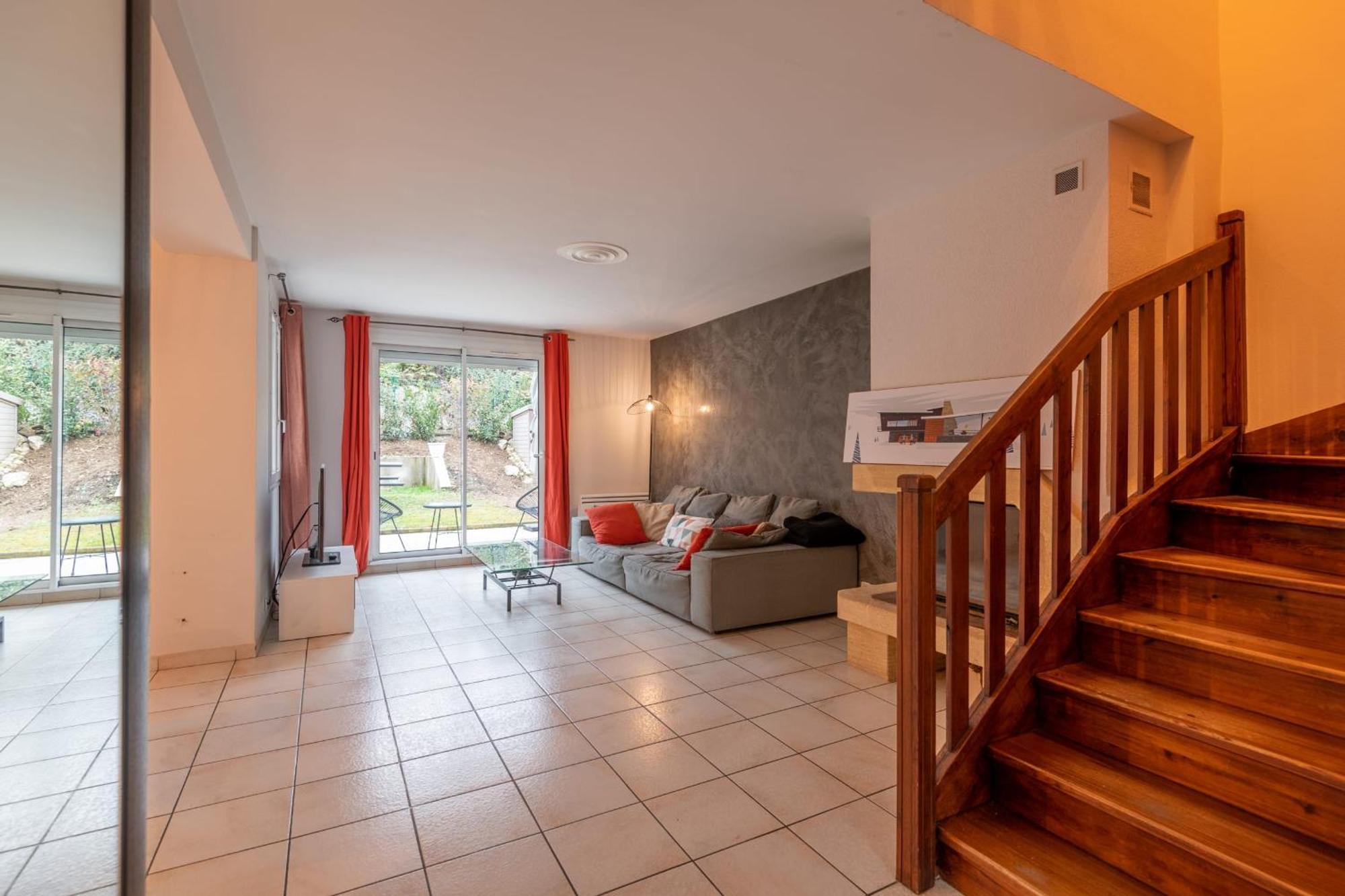 Alpiloc - Town House With Garden And Winter Lounge Villa Annecy Buitenkant foto