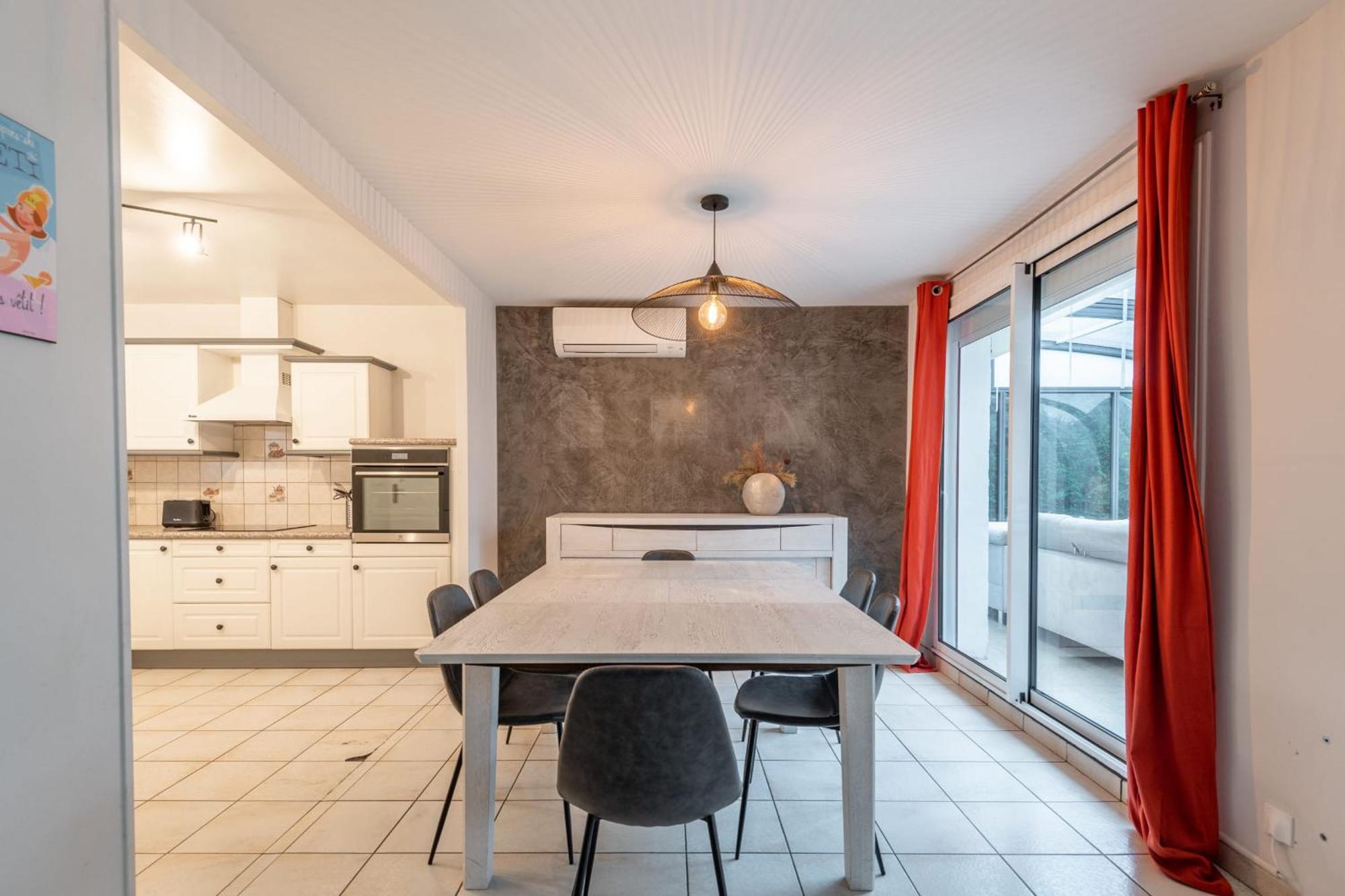 Alpiloc - Town House With Garden And Winter Lounge Villa Annecy Buitenkant foto